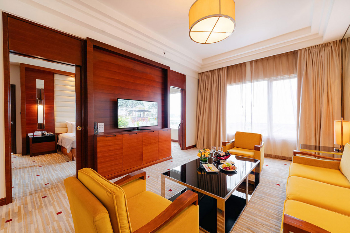 ROYAL HALONG HOTEL — фото 17