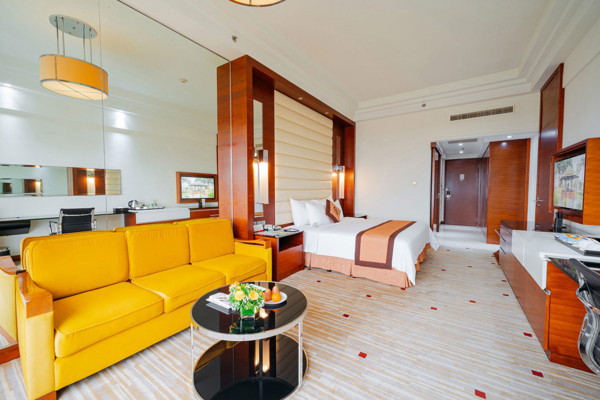ROYAL HALONG HOTEL — фото 18