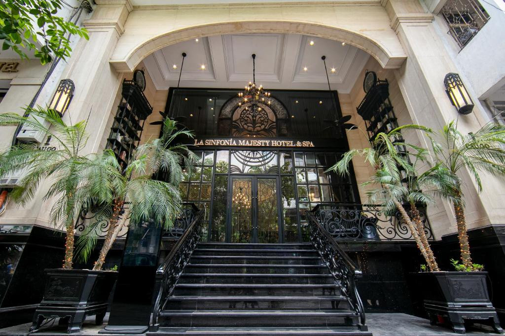 THE LA SINFONIA MAJESTY HOTEL AND SPA — фото 4