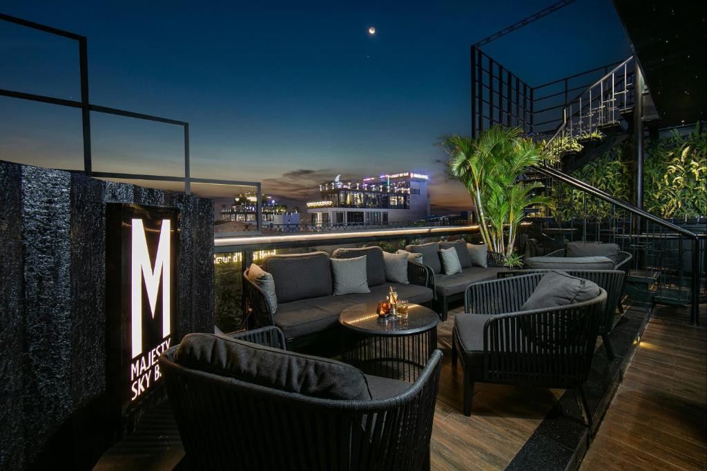 THE LA SINFONIA MAJESTY HOTEL AND SPA — фото 15