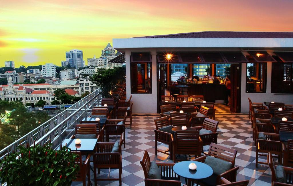CARAVELLE HOTEL — фото 8