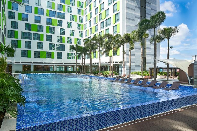 HOLIDAY INN & SUITES SAIGON AIRPORT