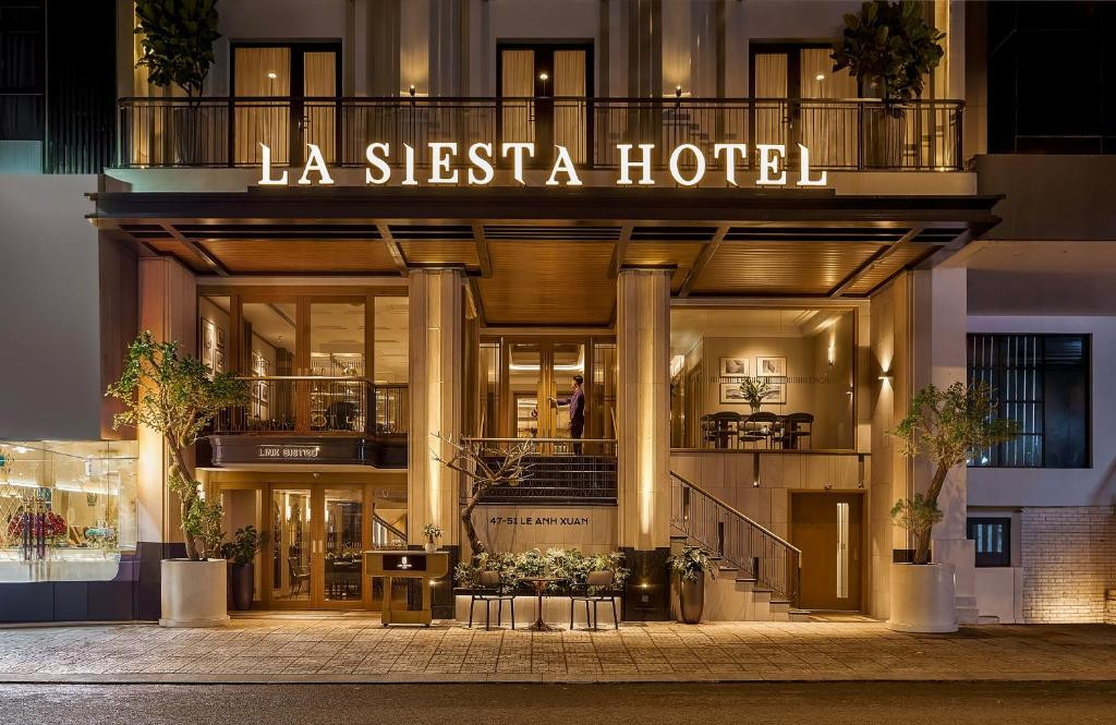 LA SIESTA PREMIUM SAIGON CENTRAL