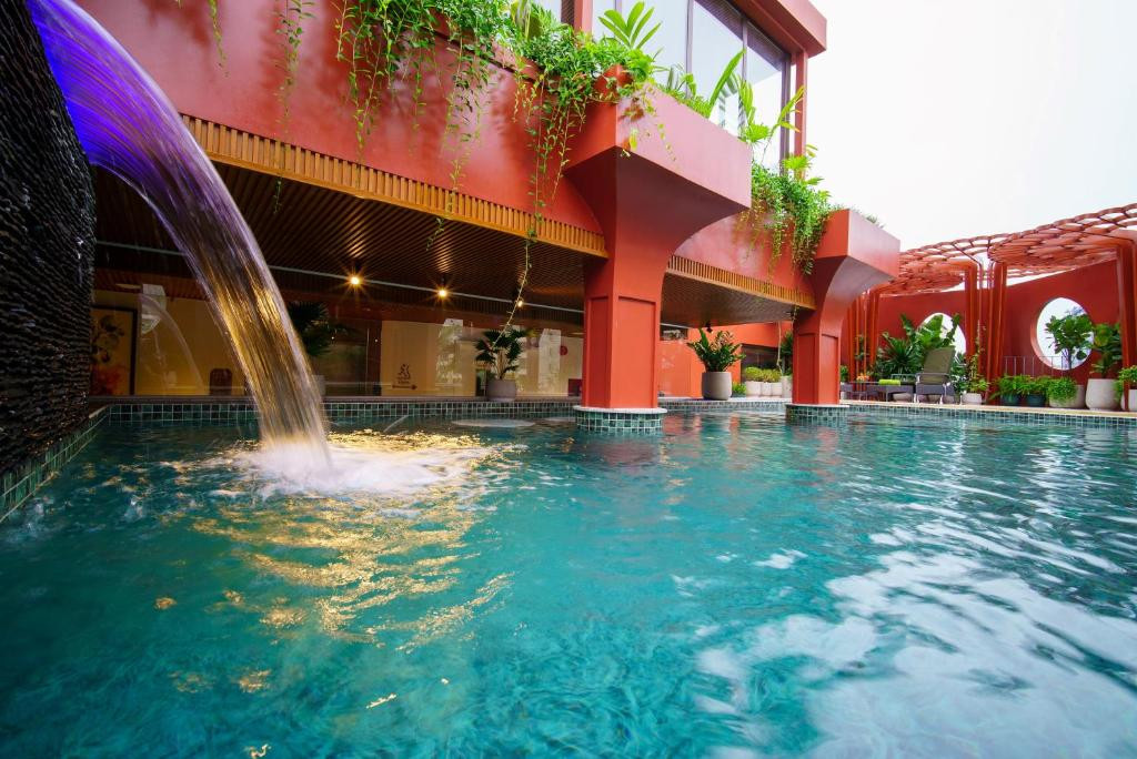 ME SAIGON BOUTIQUE HOTEL — фото 4