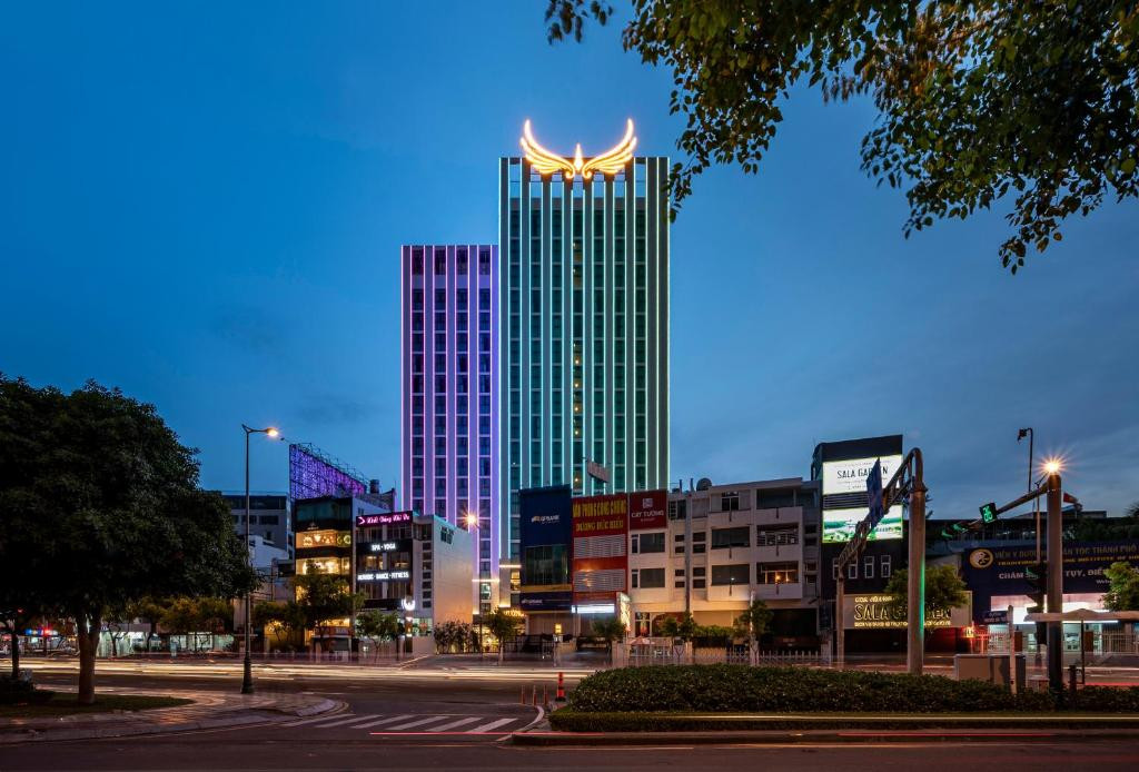 MUONG THANH LUXURY SAIGON HOTEL