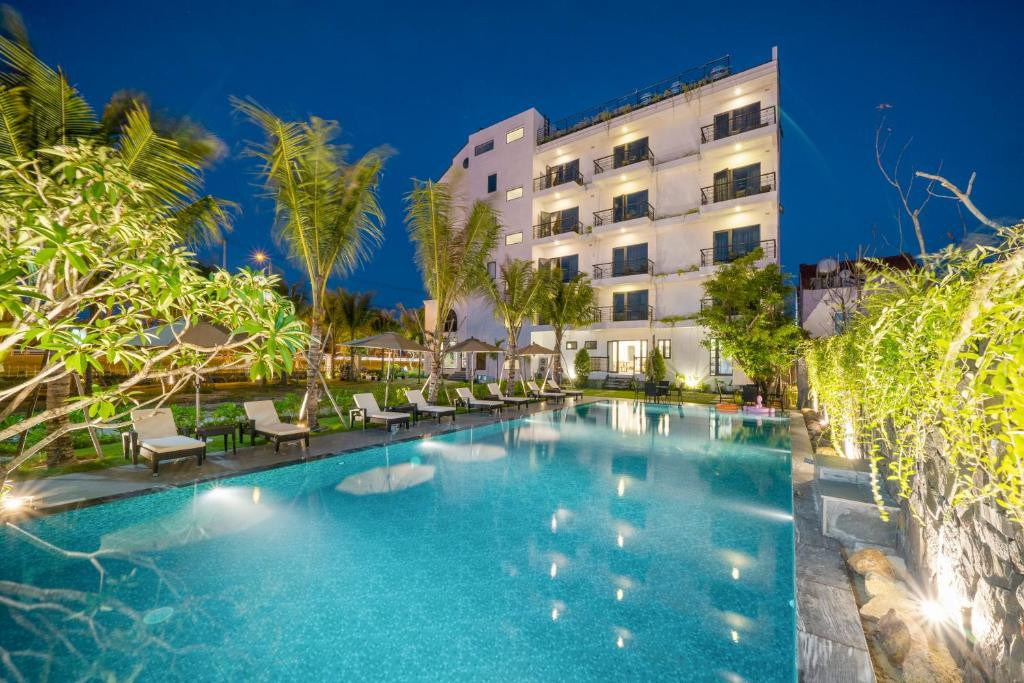 ATHENIA HOIAN BOUTIQUE HOTEL & SPA