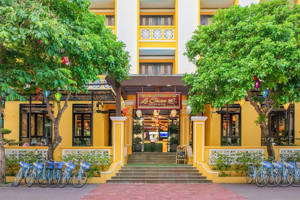 LA CHARM HOI AN HOTEL & SPA