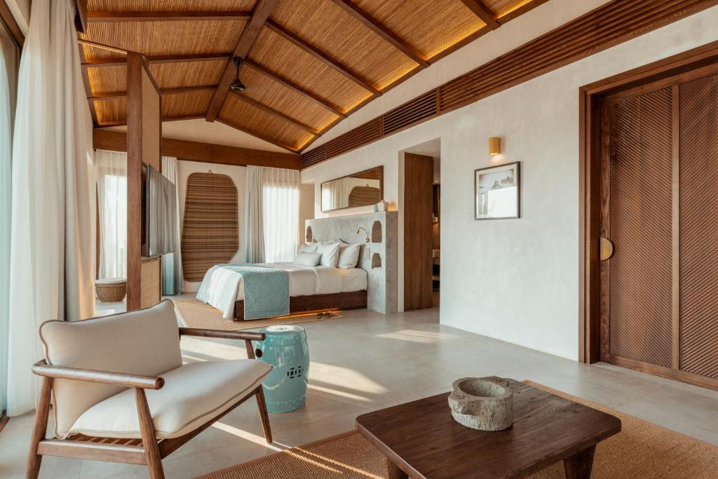 NAMIA RIVER RETREAT — фото 2