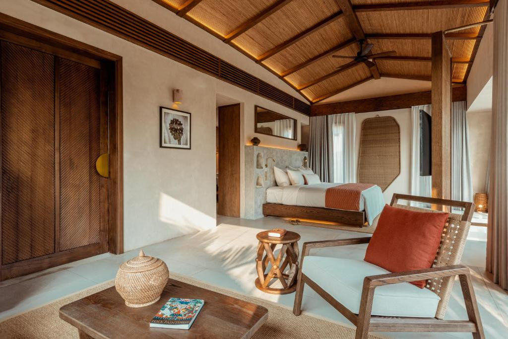 NAMIA RIVER RETREAT — фото 16