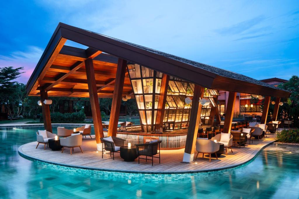 NEW WORLD HOIANA BEACH & RESORT — фото 3