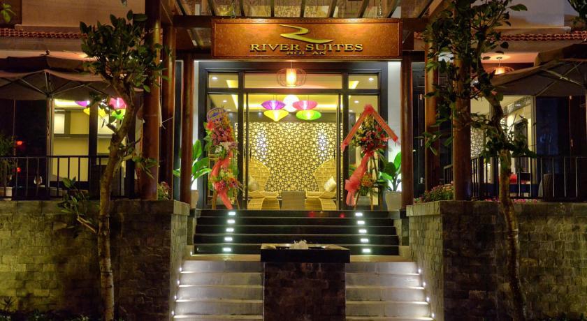 RIVER SUITES