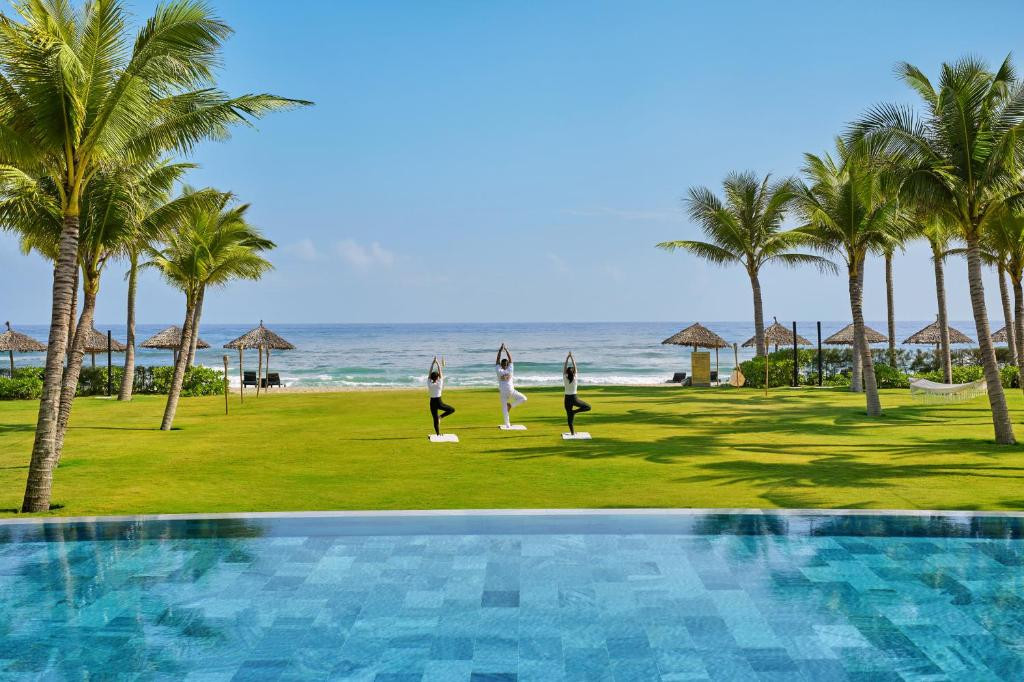 WYNDHAM HOI AN ROYAL BEACHFRONT RESORT & VILLAS — фото 4