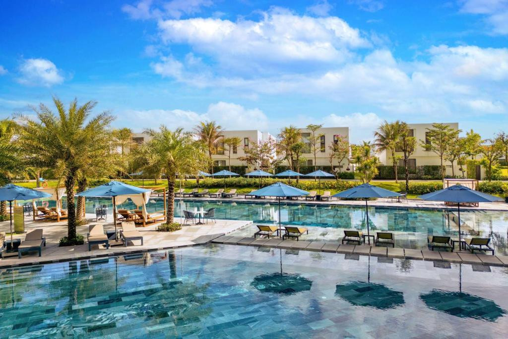WYNDHAM HOI AN ROYAL BEACHFRONT RESORT & VILLAS — фото 7