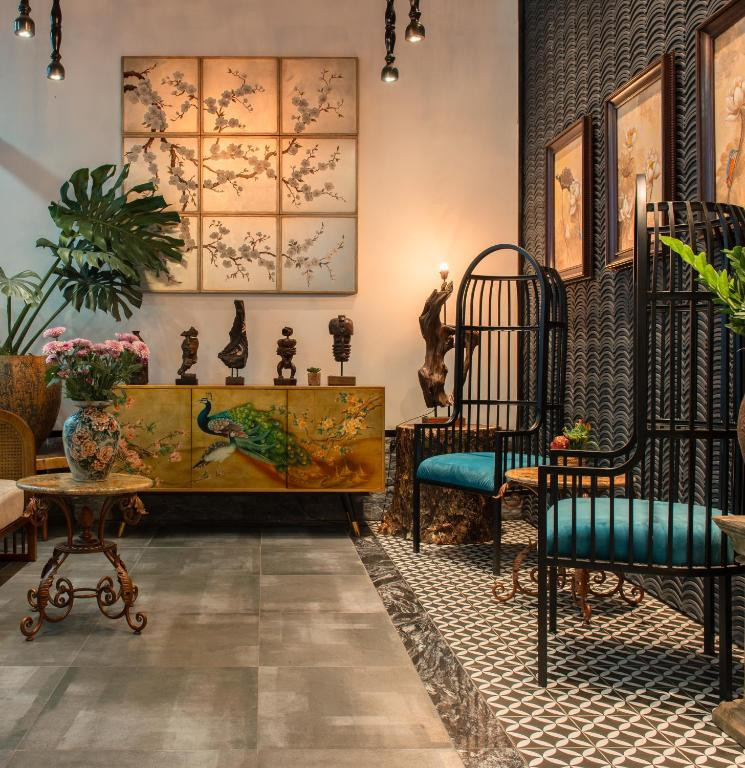 AARON BOUTIQUE — фото 15