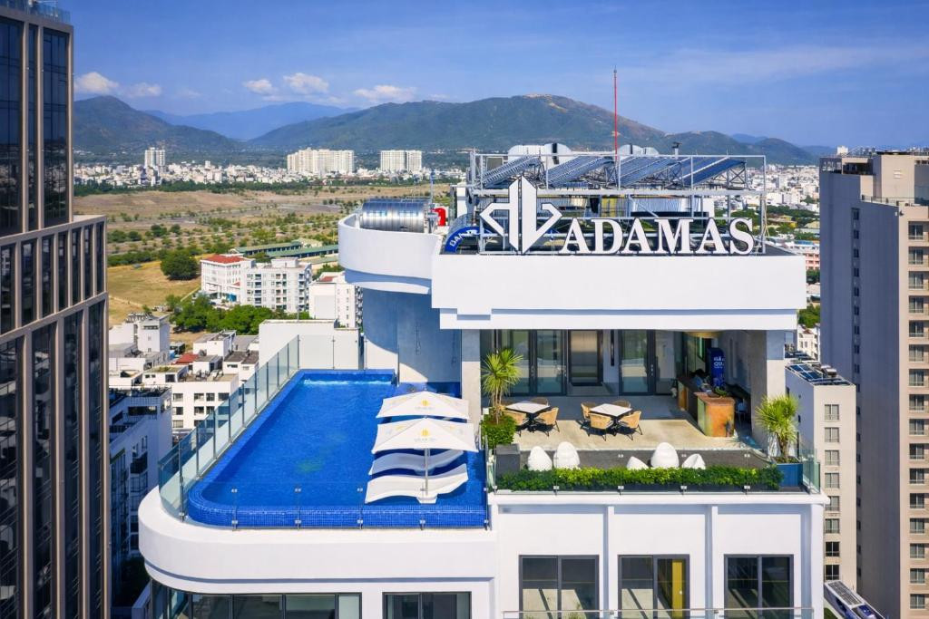 ADAMAS BOUTIQUE — фото 3