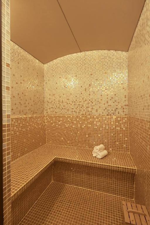 ADAMAS BOUTIQUE — фото 17