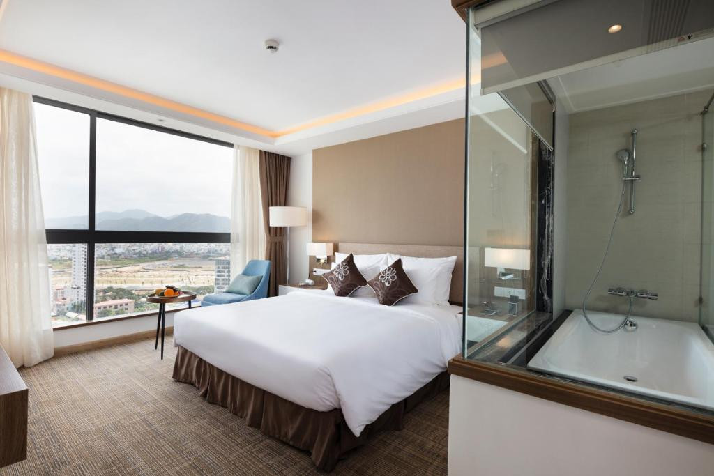 COMODO NHA TRANG HOTEL — фото 7