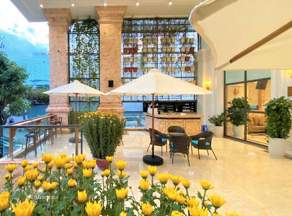 DAPHOVINA HOTEL (EX. ASTON HOTEL NHA TRANG) — фото 10