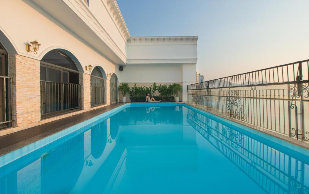 DAPHOVINA HOTEL (EX. ASTON HOTEL NHA TRANG) — фото 14