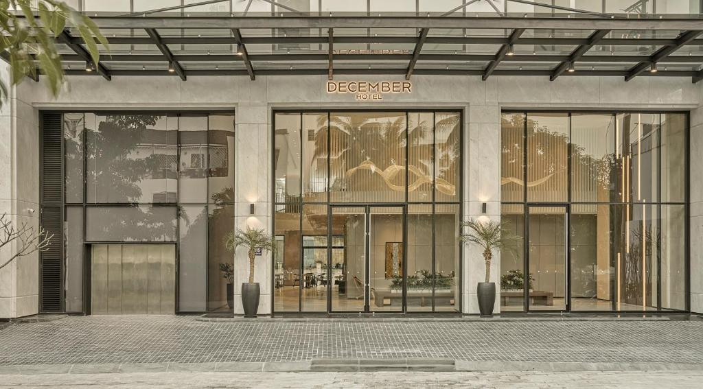 DECEMBER HOTEL NHA TRANG