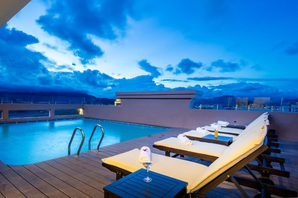 MERITON HOTEL NHA TRANG (EX. LA SERA) — фото 6