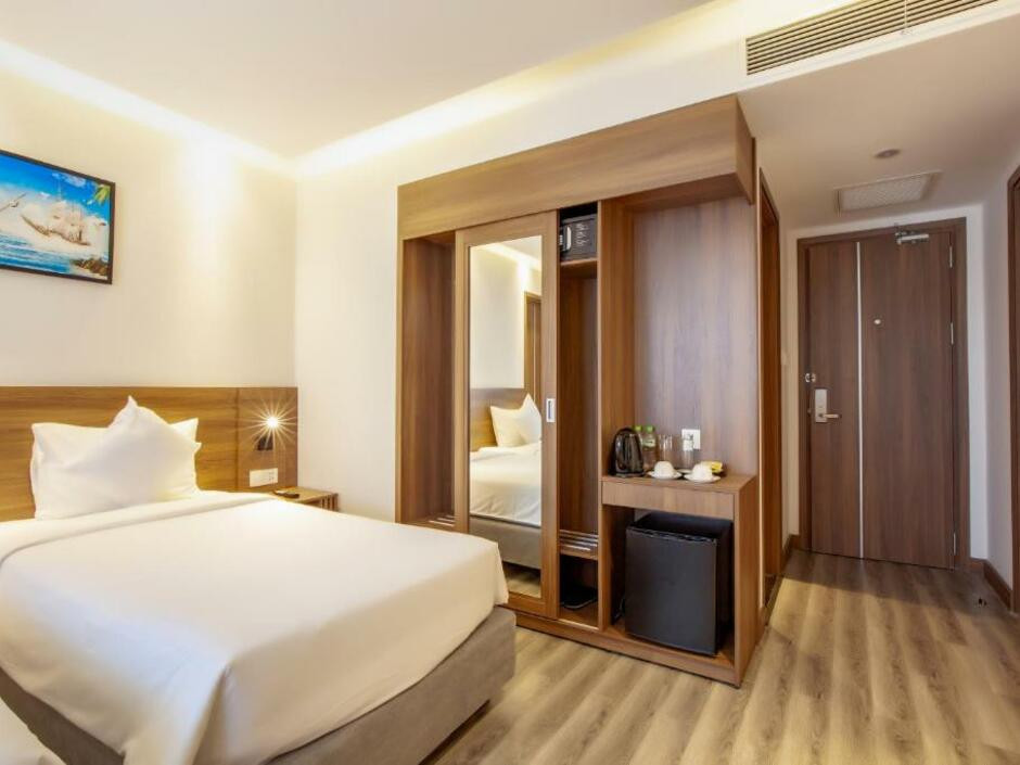 MERLOT HOTEL NHA TRANG — фото 13