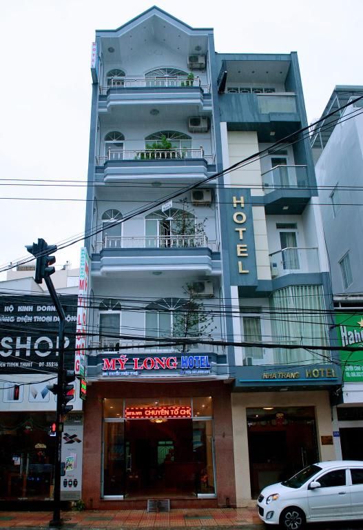 MY LONG HOTEL