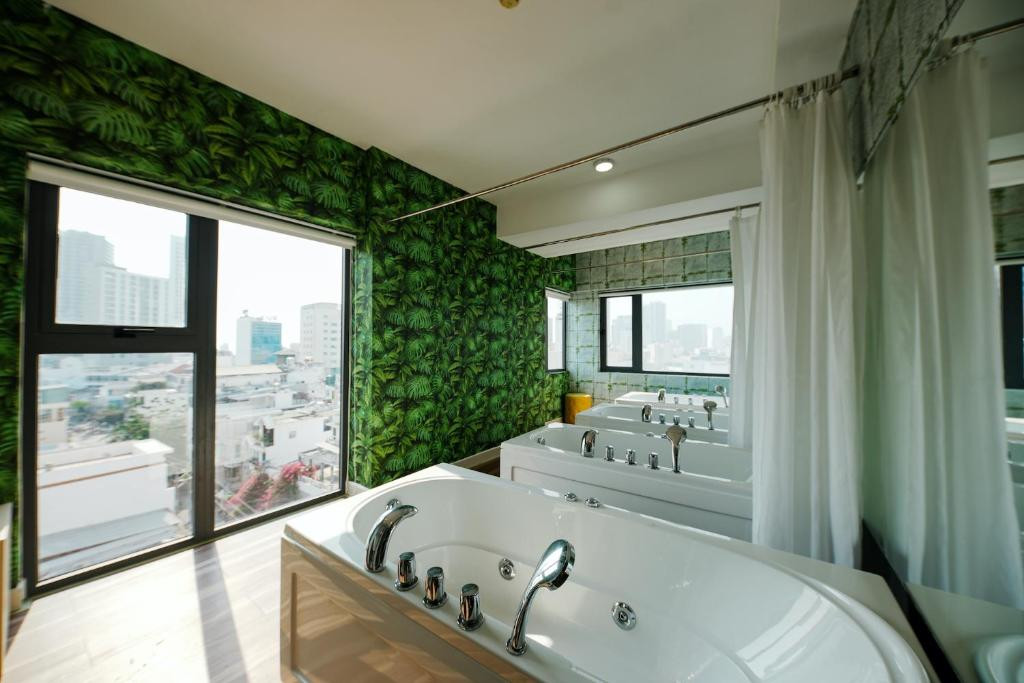 NAPOLEON NHA TRANG HOTEL — фото 4