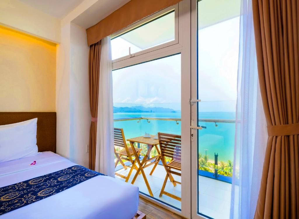 SAPHIA HOTEL NHA TRANG (EX. SOHO HOTEL) — фото 8