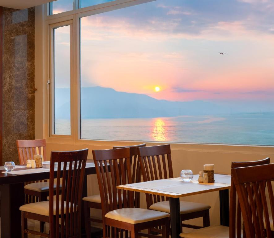 SORIA MAJESTIC BEACHFRONT HOTEL (EX. MAJESTIC STAR)  — фото 12