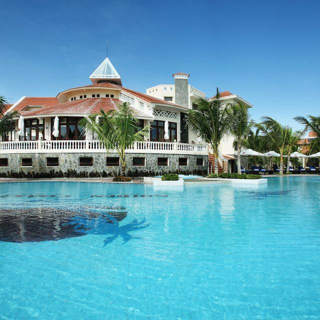 GOLDEN COAST RESORT & SPA