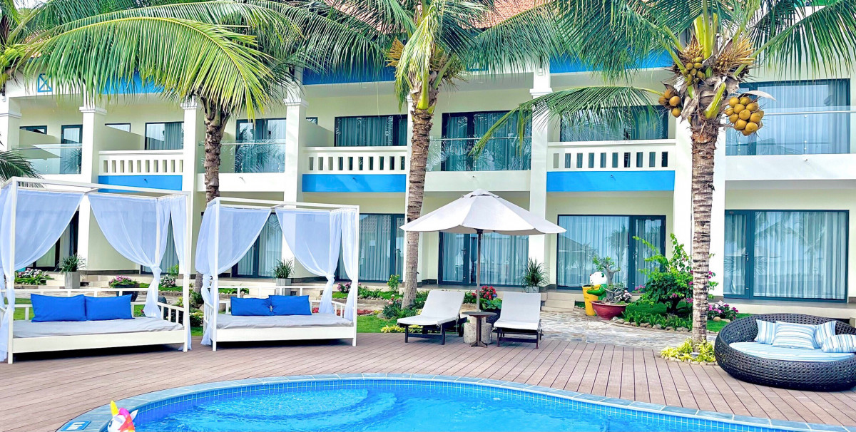 HON ROM 2 RESORT