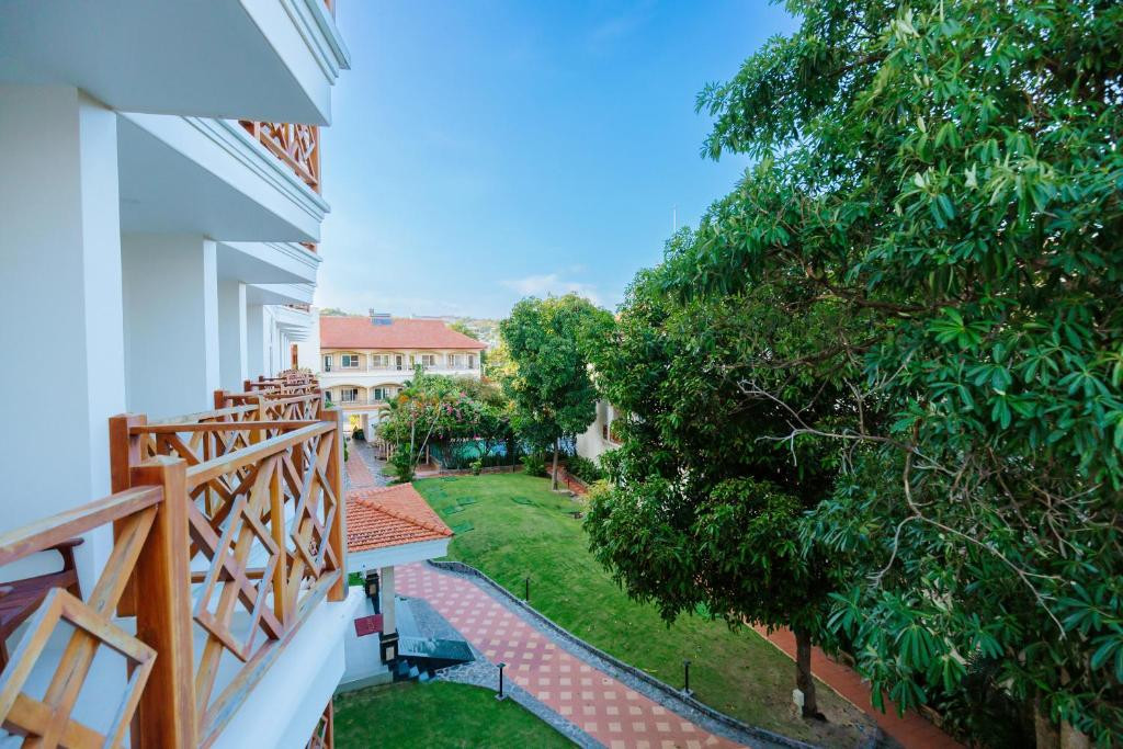 LE AQUA RESORT & SPA PHAN THIET (EX. SWISS VILLAGE RESORT) — фото 13