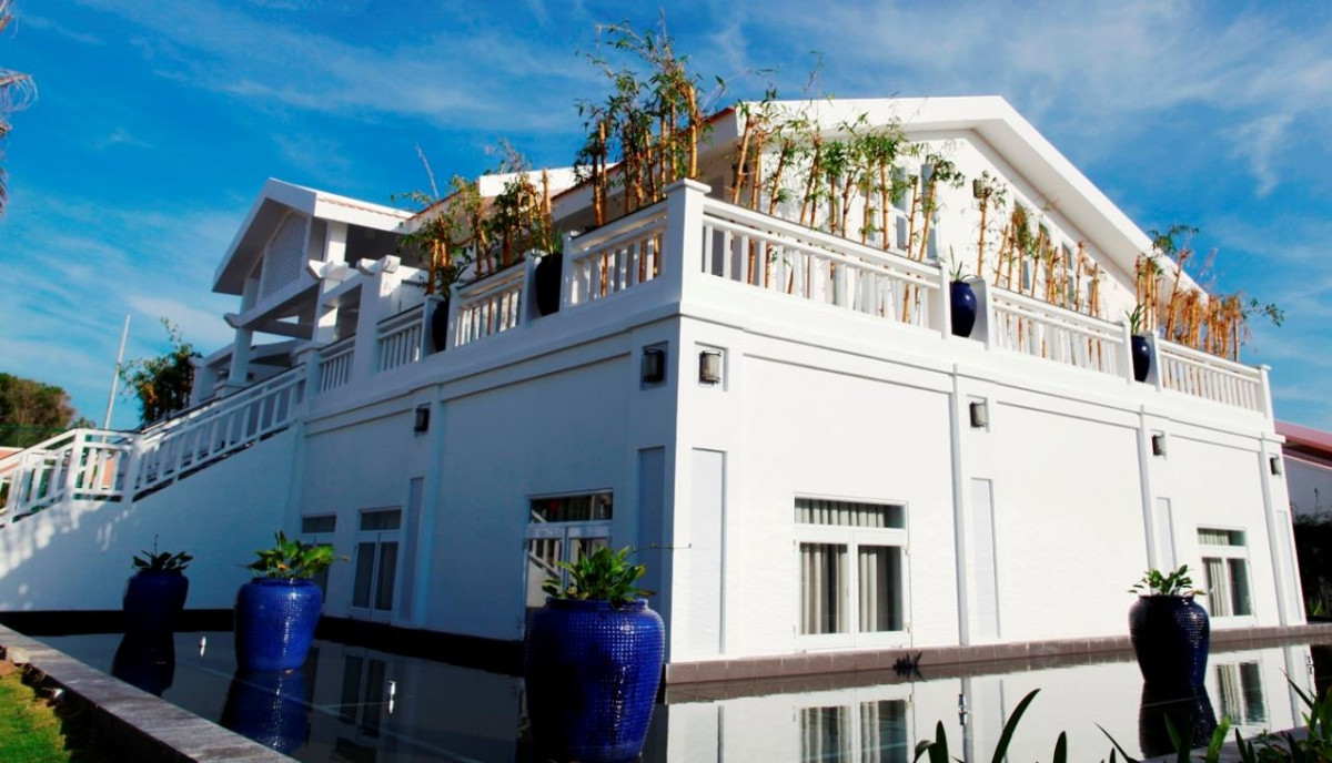 SILVER BEACH RESORT KE GA (EX. TTC PREMIUM KE GA)