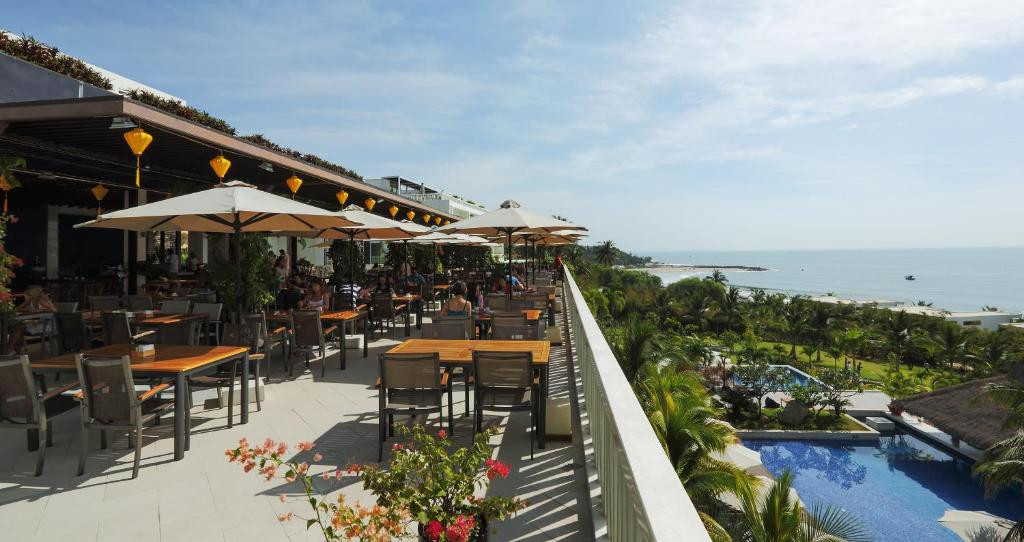 THE CLIFF RESORT & RESIDENCE — фото 18