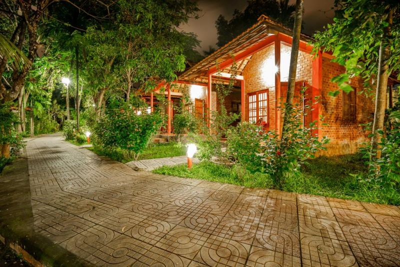 DARINA BUNGALOW (EX. HUONG GIANG BUNGALOW)