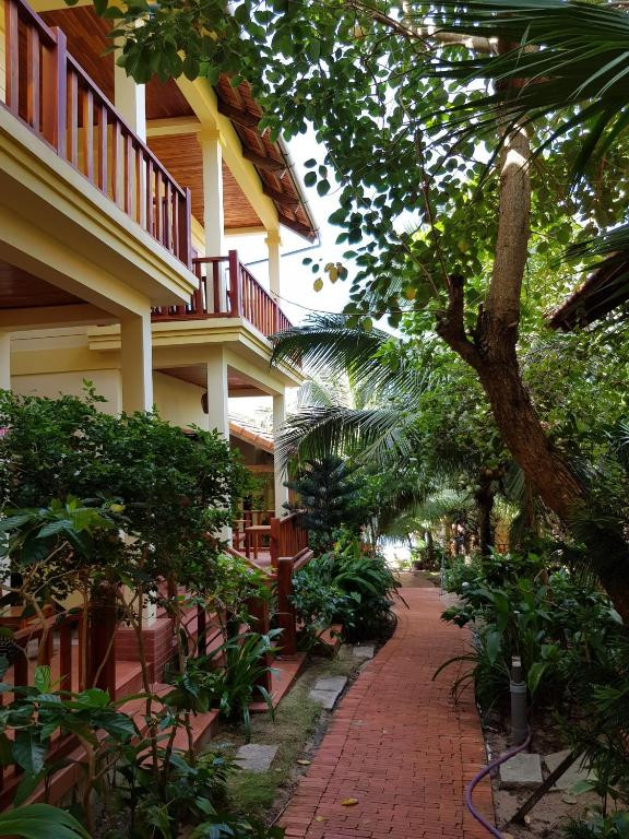 FREE BEACH RESORT — фото 8