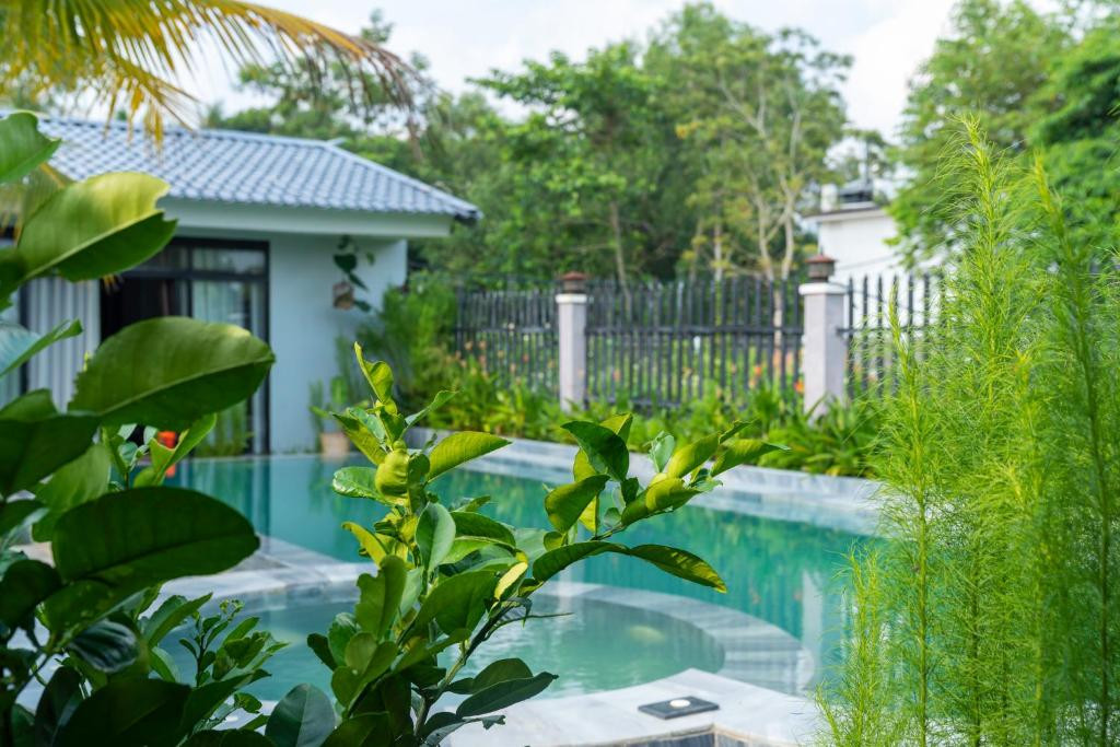 GREEN BUNGALOW  — фото 10