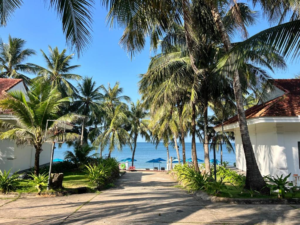 HAWAII RESORT PHU QUOC (EX. THIEN HAI SON RESORT) — фото 16