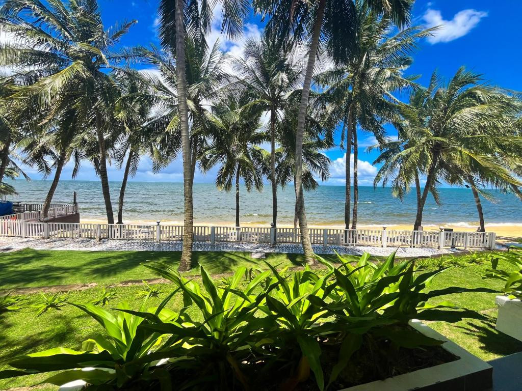 HAWAII RESORT PHU QUOC (EX. THIEN HAI SON RESORT) — фото 17