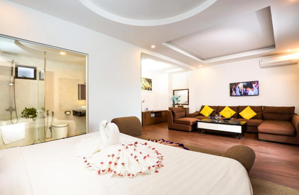 LUXOR BOUTIQUE PHU QUOC — фото 4