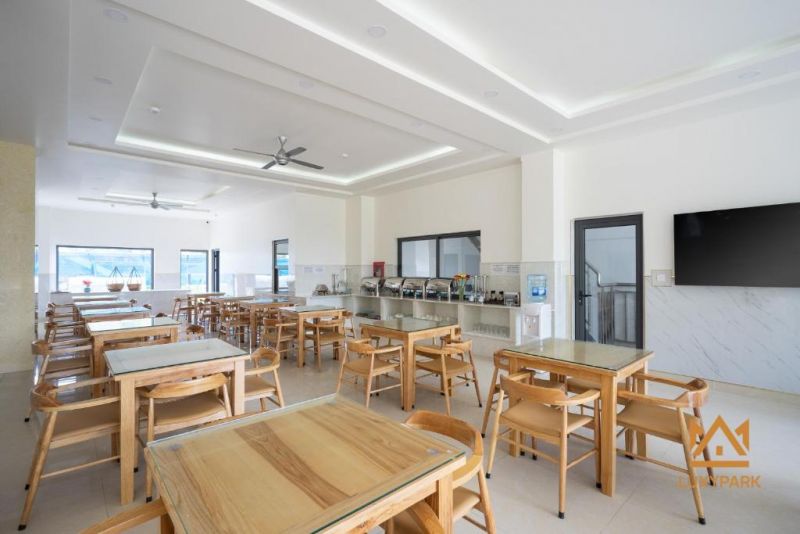 LUXY PARK HOTEL — фото 10