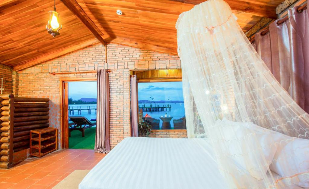 MILANA BEACH RESORT (EX. CHEZ CAROLE) — фото 7