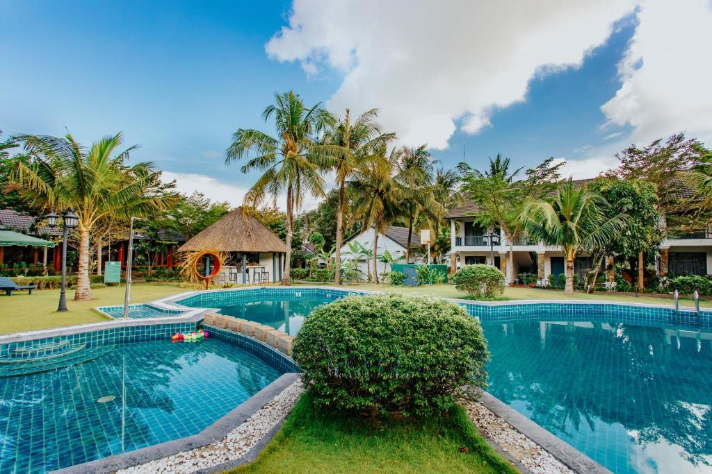SANTA GARDEN RESORT PHU QUOC